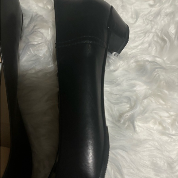 Burberry heels - Picture 7 of 9